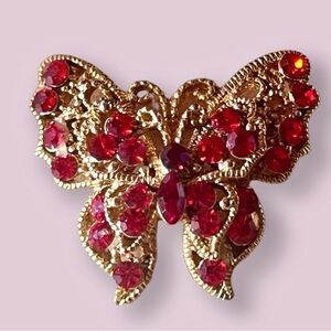Ruby Red Garnet Butterfly Pendant Swarovski Crystal Wings silvertone Necklace
